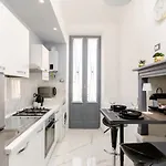Apartamento Vivimihome - Navigli Charm Design E Posizione Milão